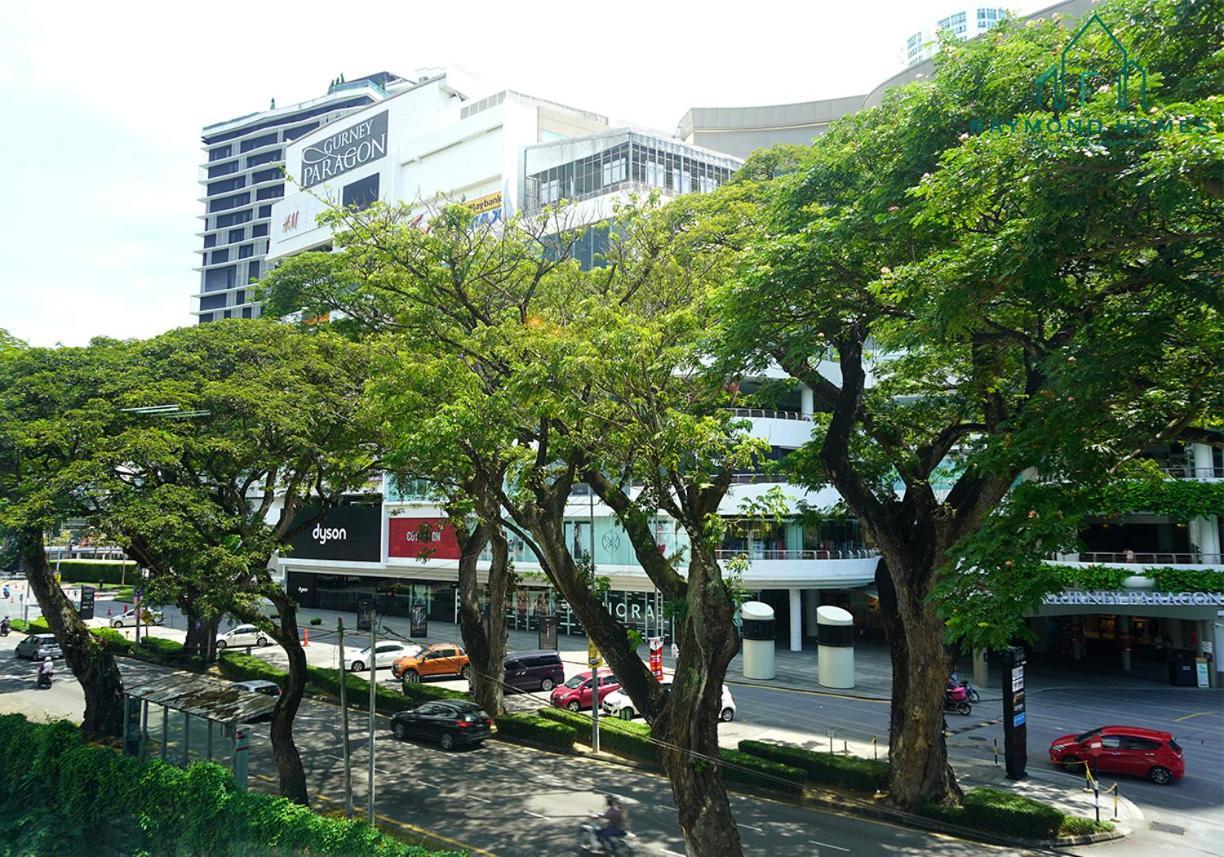 99 Kelawei Appartement George Town Buitenkant foto