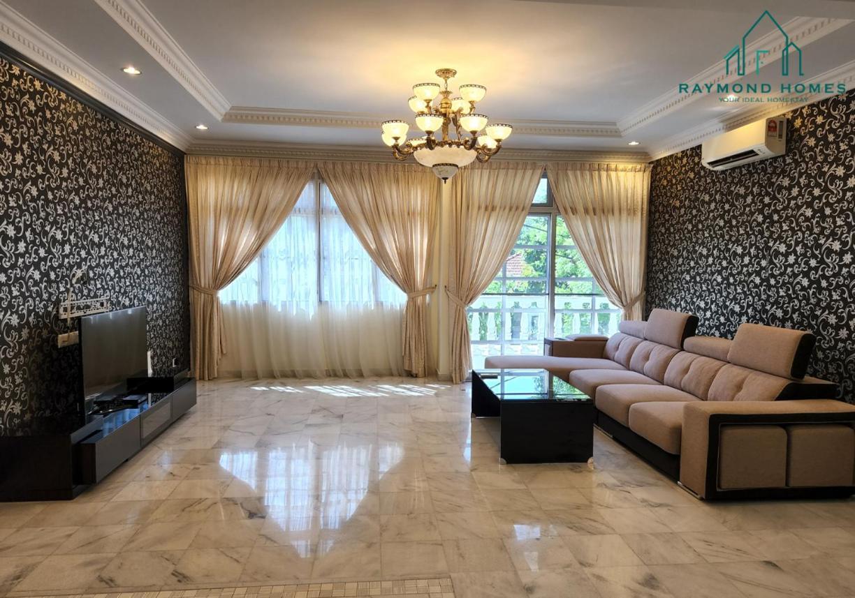 99 Kelawei Appartement George Town Buitenkant foto